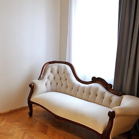 Safrano Palace 布拉索夫 外观 照片