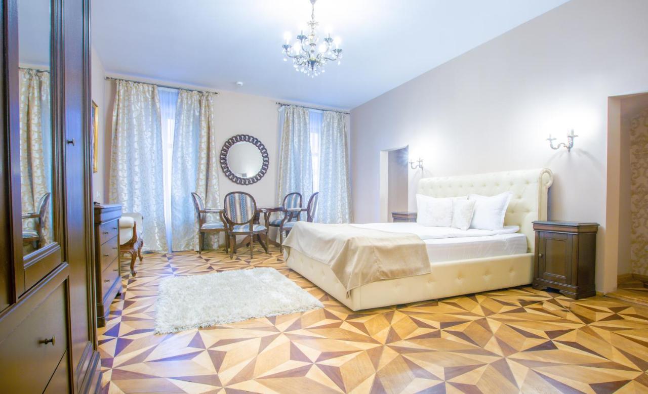 Safrano Palace 布拉索夫 外观 照片
