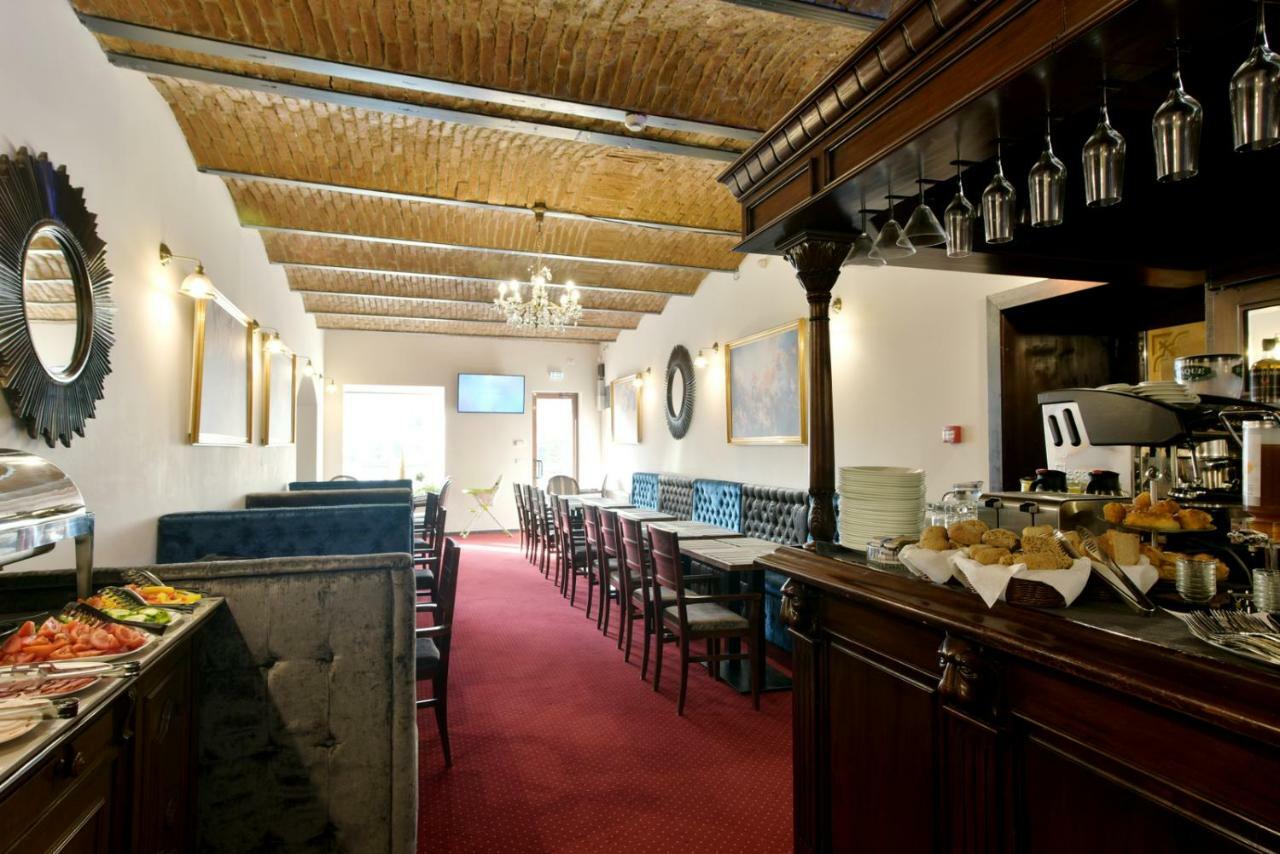 Safrano Palace 布拉索夫 外观 照片