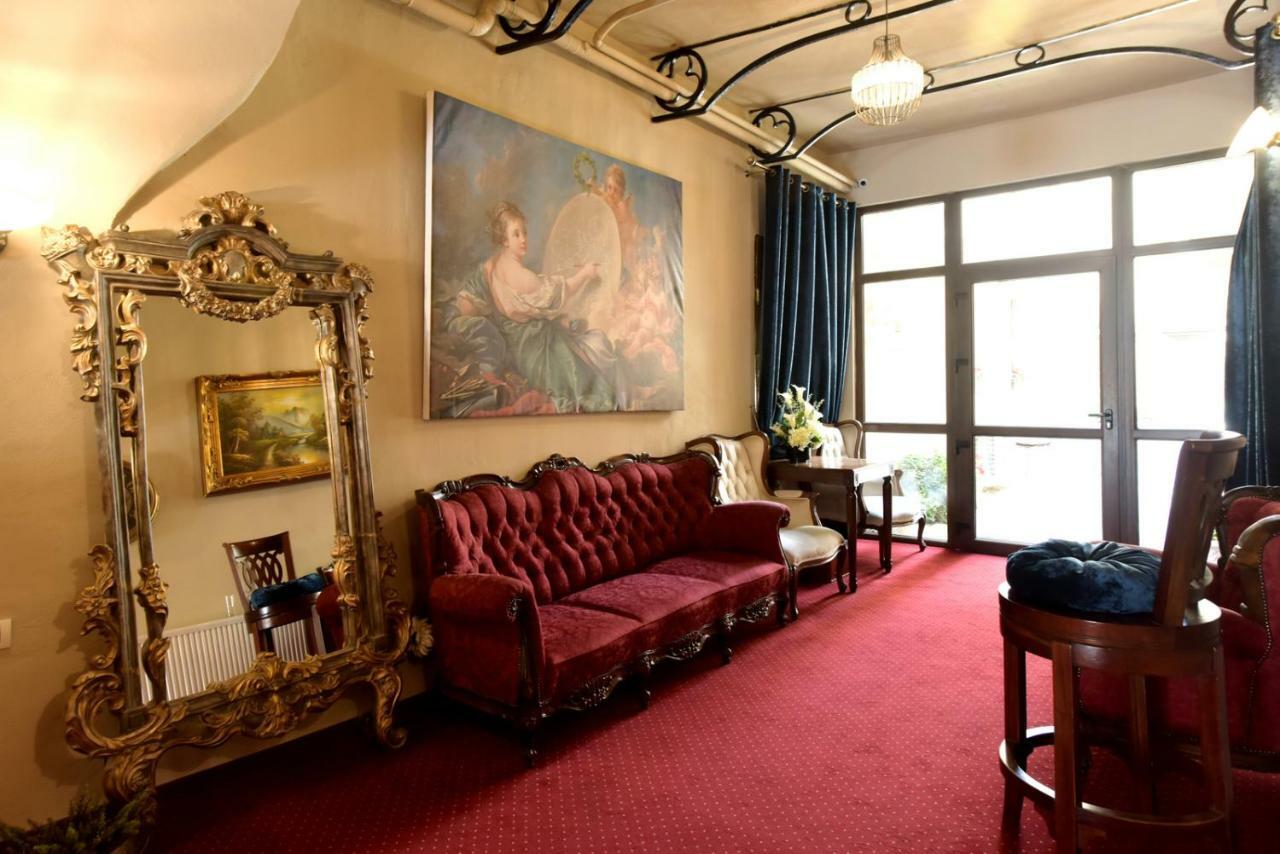 Safrano Palace 布拉索夫 外观 照片