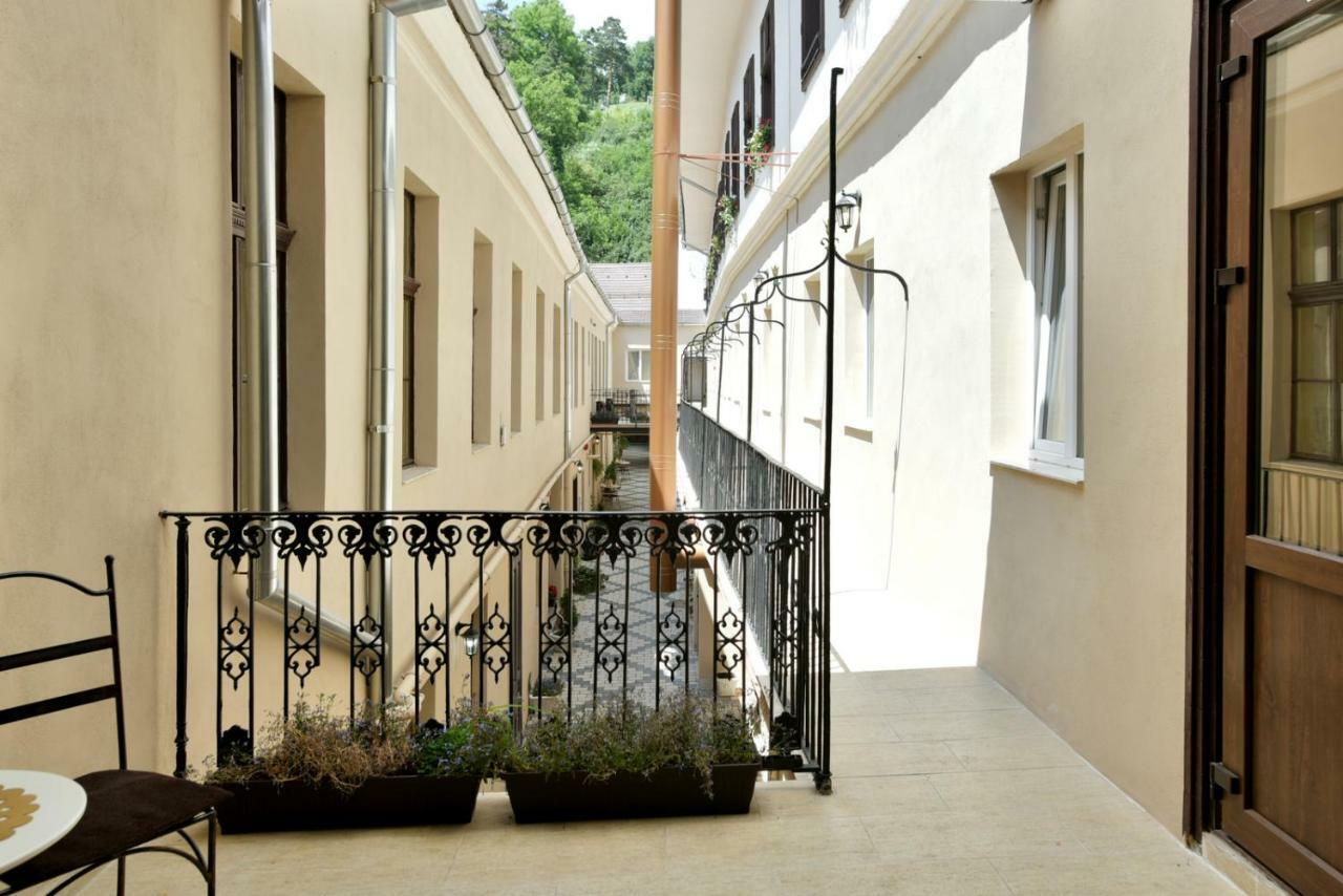 Safrano Palace 布拉索夫 外观 照片